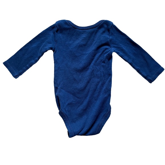 Carter's 3-Piece Set: Two NWOT Long-sleeved Onesies and One Jacket Size 6 Months - Picture 3 of 7